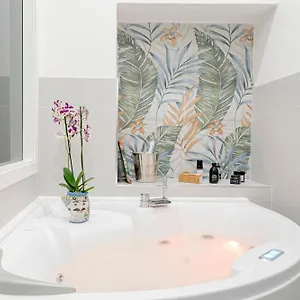 Apartment Eos - Elegants &, Syracuse